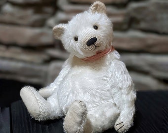 Artista Oso de peluche 8". Oso de peluche OOAK. Oso de peluche polar. Peluche hecho a mano. Juguete suave. Juguete de peluche coleccionable. Osito de peluche. Oso blanco.