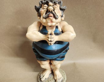 Figura de hombre en traje de baño Peter Mook, "Seasons Best", figura de resina vintage coleccionable, nadador vintage de verano.