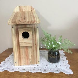 Bird House Cedar Bluebird