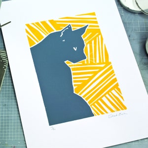 Impressão linogravura de gato cinza, A4
