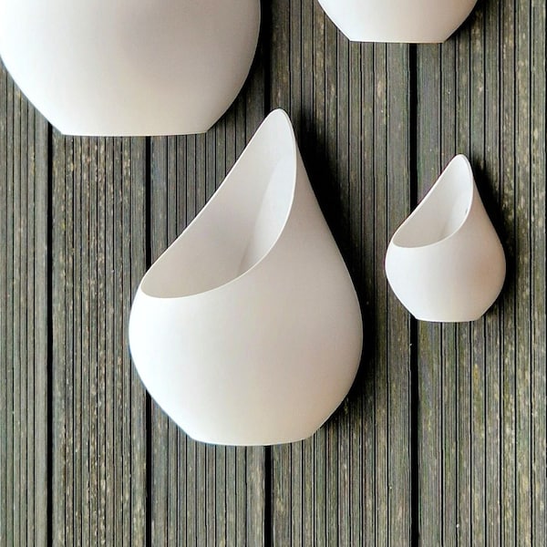 Väggmonterad utomhuskruka, lätt modern design med droppformad kruka, hängande rund behållare, modern kruka