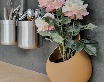 Lightweight teardrop planter, wall mounted plant pot basket, Modern design planter, Hanging succulent round drop, indoor wall plant holder