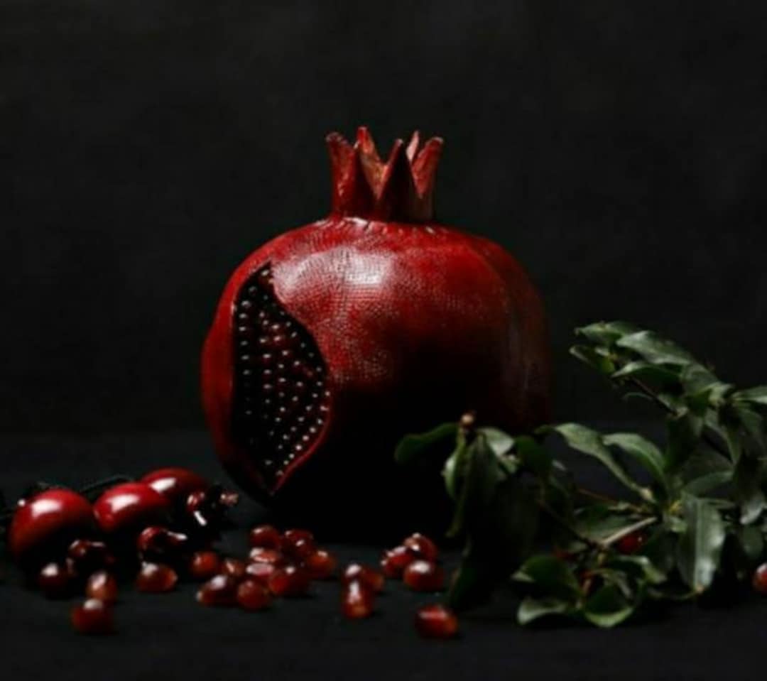 Vgvgaj Wackelnde Holzfigur 8x4cm - Wackelmann Für Auto Armaturenbrett Und Schreibtisch