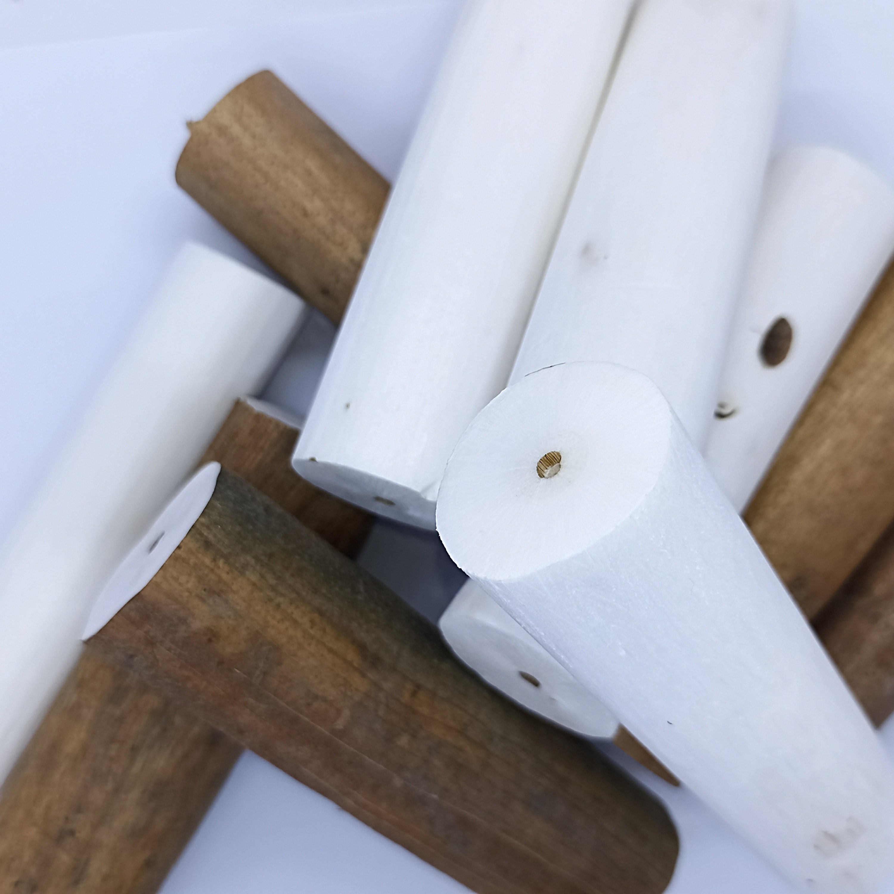 5" Sola Wood Sticks: Natural White & Brown, Pet Toy Supplies