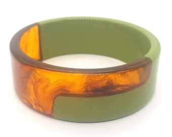 Retro Green Olive colour resin bangle bracelet wide bracelet disco bracelet hand made jewellery