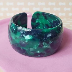 Green tortoiseshell bangle bracelet wide bracelet marble texture bracelet hand made jewellery cuff bangle