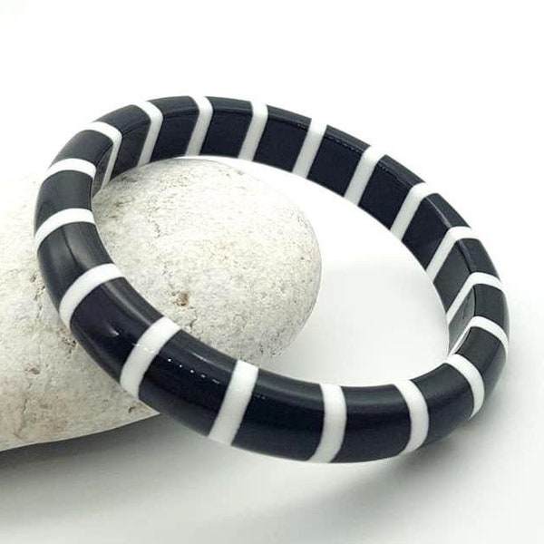 Retro Black and White resin bangle bracelet thin bracelet disco bracelet hand made jewellery