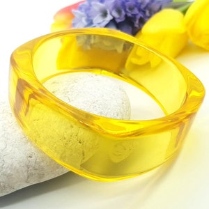 Retro transparent yellow resin bangle bracelet wide bracelet disco bracelet hand made jewellery image 1