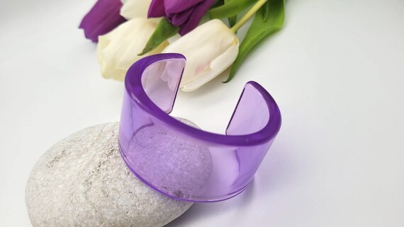 Retro lilac purple resin cuff bracelet wide brace… - image 6