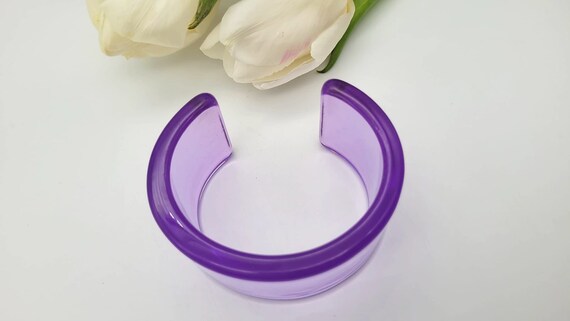 Retro lilac purple resin cuff bracelet wide brace… - image 5