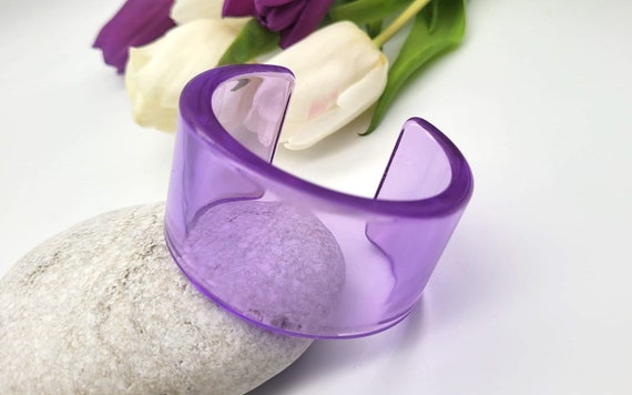 Retro lilac purple resin cuff bracelet wide brace… - image 1