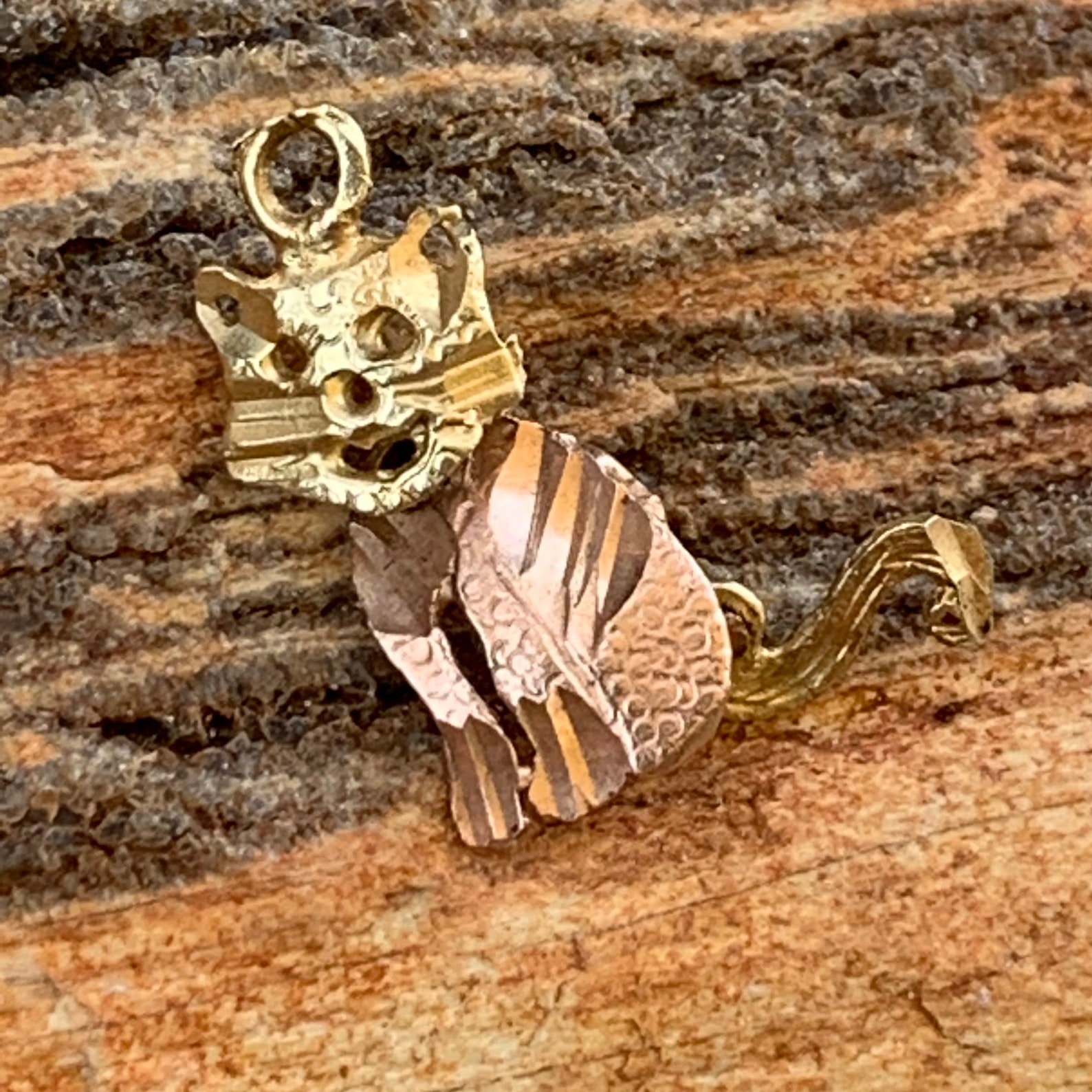 Vintage 14k Gold Cat Pendant charm X2658 Etsy