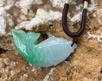 Vintage | Jade Fish Pendant Necklace | X2472