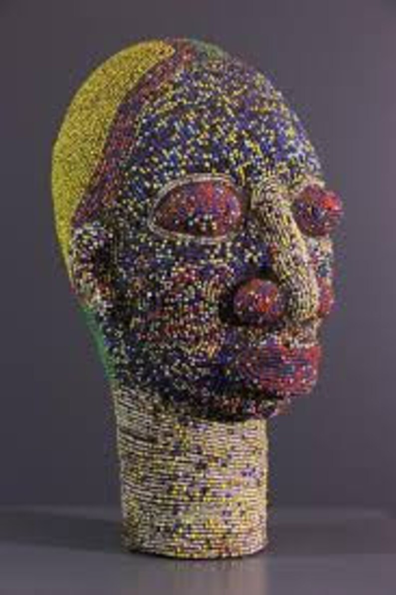 Multicolored African beaded head image 3