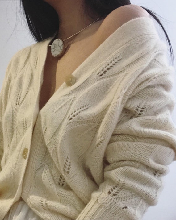 GIORGIO ARMANI Cream Ivory Angora Wool V-neck Gra… - image 5