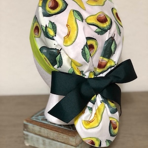 New!!! Delicios fruits.Scrub Cap For Women with Ponytail: Adjustable Cotton With Buttons. Avocado