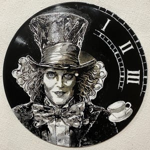 Handgemalte Alice im Wunderland Schallplatten Kunst, Mad Hatter Grinsekatzen Wanddekor 3