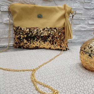 mustard purse, purse with tassel, medium crossbody purse, glitter purse image 2