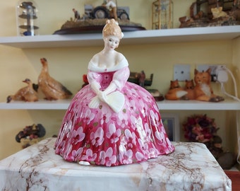 1978 Royal Doulton Figurine SUNDAY BEST HN 2206 - Etsy