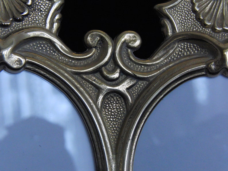 Vintage Ornate Art Nouveau Style Oval Twin Double Brass Easel Picture Photo frame