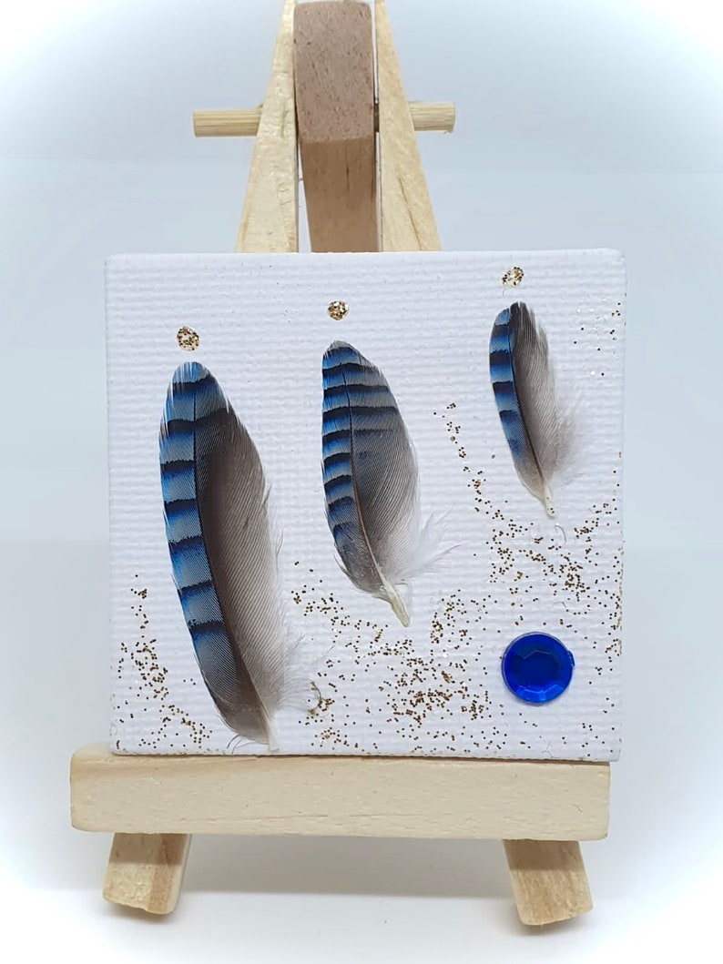 Mini Feathers Decorated Canvas and Small Easel