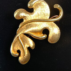 Golden Monet leaf brooch. Monet jewelry.