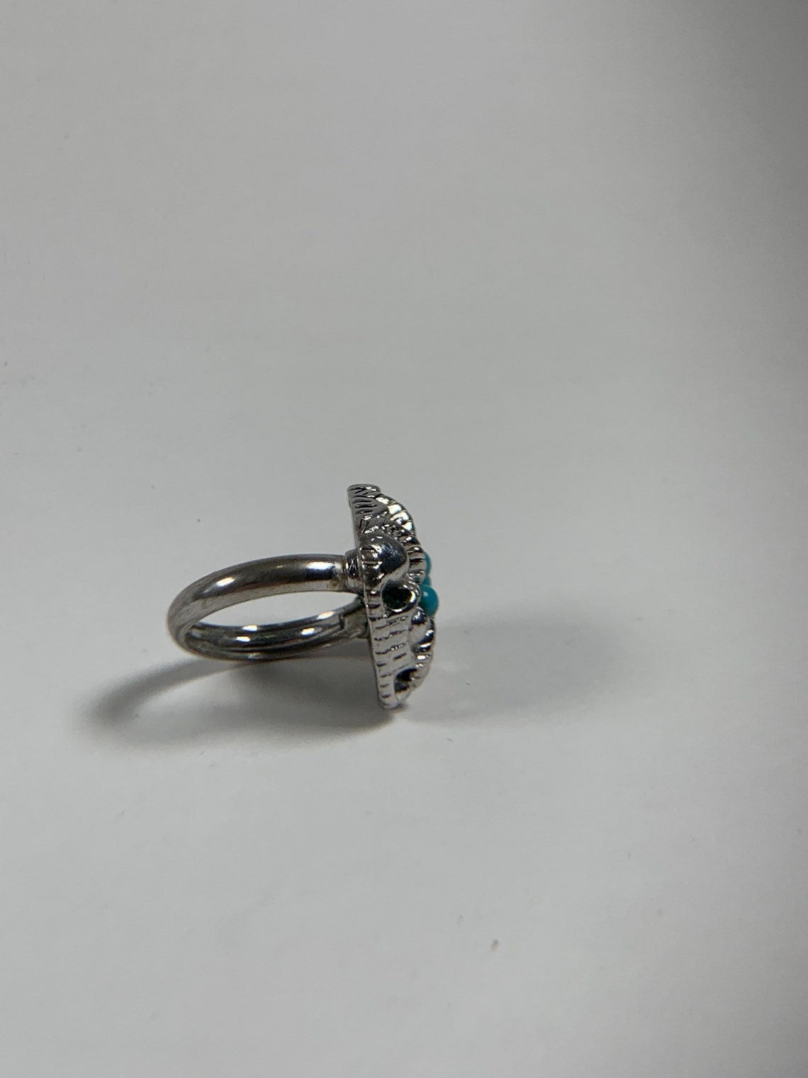 Vintage Avon Silver and Turquoise Ring. Size 7 1/2 - Etsy