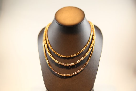 Vintage decorative Gold layered chain necklace - image 1