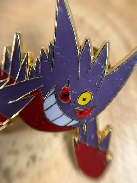 Mega Gengar Pokémon pin.