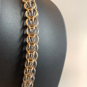 Vintage silver metal chain necklace