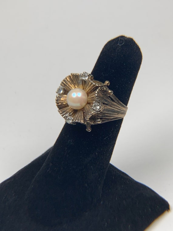 Vintage Gold pearl diamond statement ring - image 2