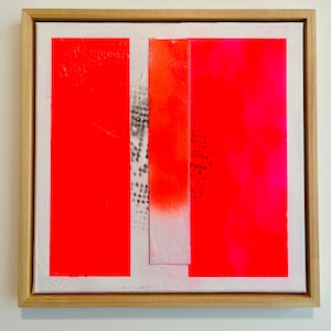 Neon red abstract painting, contemporary minimalist art, 40 x 40 cm including shadow gap frame real wood natural image 6