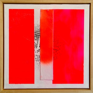 Neon red abstract painting, contemporary minimalist art, 40 x 40 cm including shadow gap frame real wood natural image 4