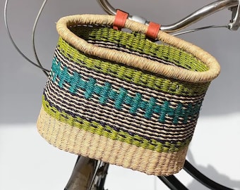 Panier de vélo tissé, base de vélo Bolga, panier de vélo avant, panier de vélo en rotin tissé coloré