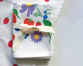 Floral Kitchen Dish Towel, Fruit tea towel, Housewarming Gift