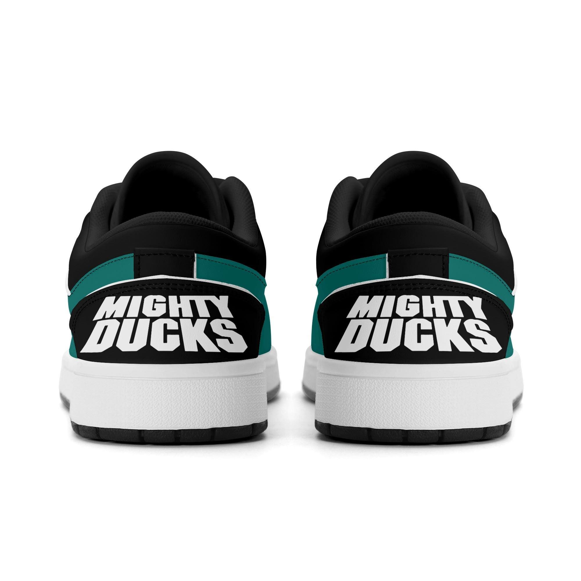 adidas gazelle silver green womens adidas Mighty Ducks x adidas UltraBOOST 1.0 DNA GV8814
