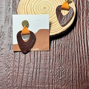 Coffee Brown Embossed Vachetta Leather Sheet: Rustic Earring Making (1.5mm/2mm)