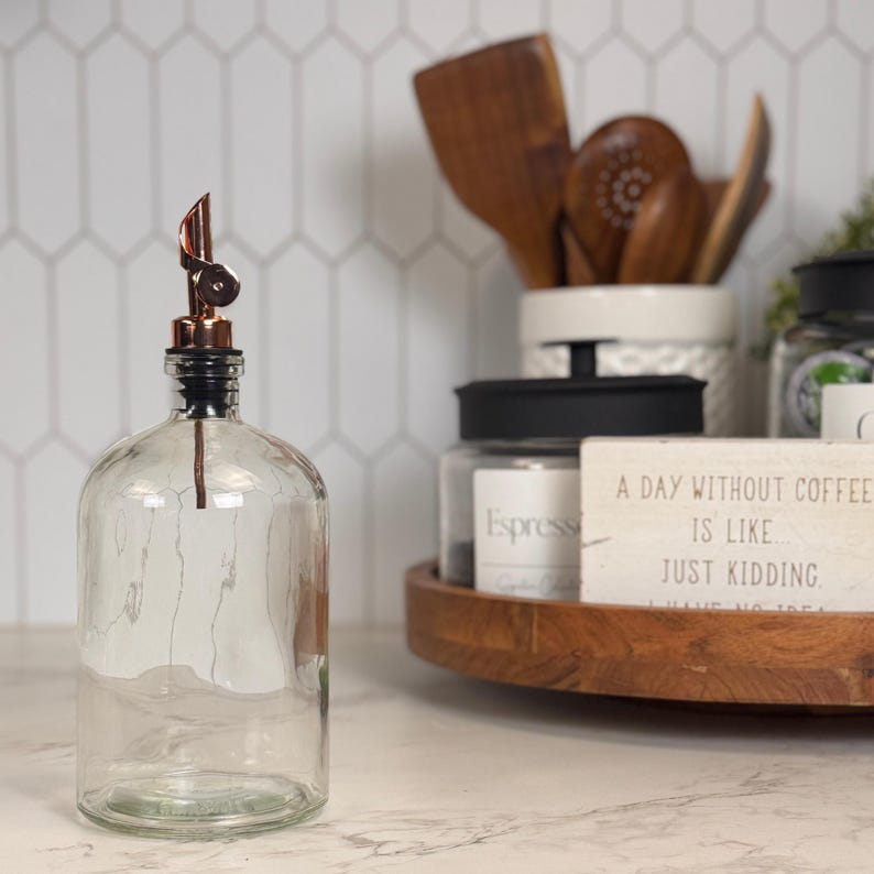 25-ounce Coffee Syrup Bottle with Weighted Pour Spout