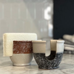 Stoneware Slotted Sponge Holder | 2 Colors | Eco Friendly
