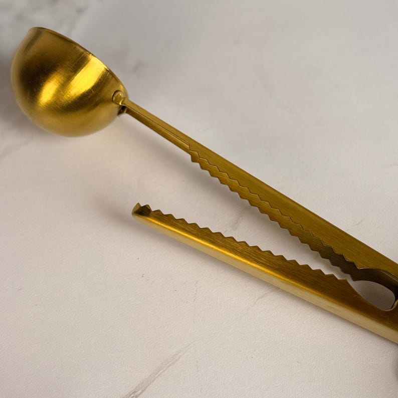 Coffee Scoop and Clip Gold