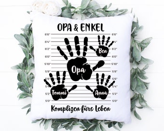 Opa und Enkel Komplizen Kissen mit Füllung als Geschenk zu Weihnachten Vatertag lustige Geschenkidee für deinen Opa Geschenk personalisiert