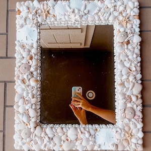 Custom Shell Mirror, Beach House Decor Seashell Mirror, Large Wall Mirror, Coastal Elegance Home Decor, Coastal Luxury