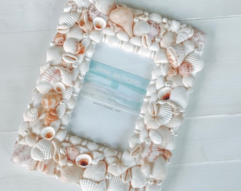 Handmade Seashell Picture Frame: Coastal Beach House Decor (4x6 Photo)