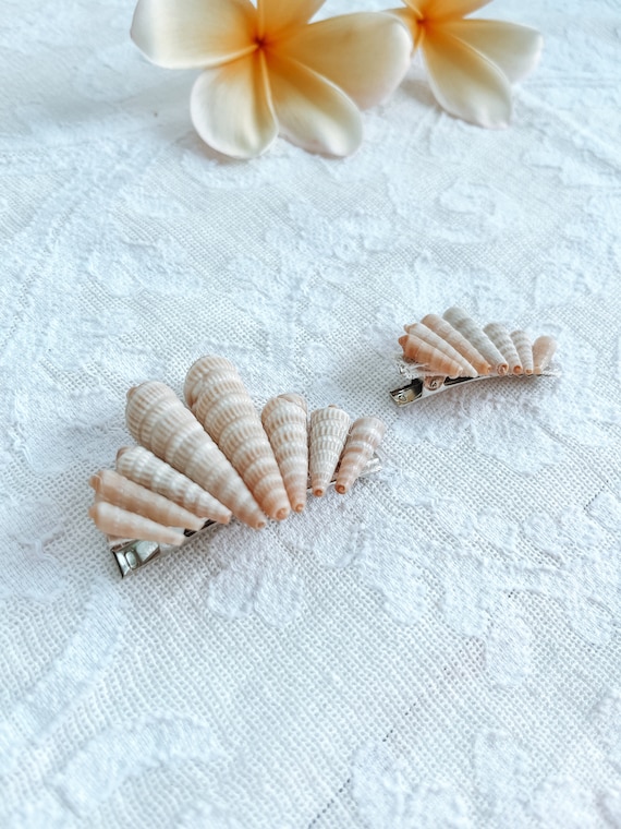 Seashell Hair Clip: Real Florida Shells, Beach Wedding  display picture 3