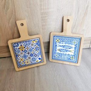 Vintage wooden ceramic cutting board Portugal - Heat trivet - Wooden Board with Tile - Cheese Board - Portugal gifts - Home decor Portugal