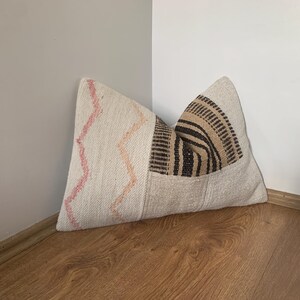 Patchwork Pillow -16x24 Decorative Throw Kilim Pillow Cover -Vintage Home Decor -Rectangle Couch Pillowcase
