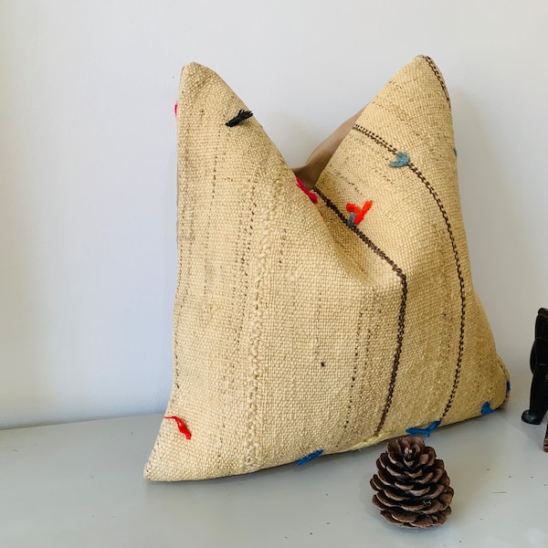 Old Kilim Pillows 16x16 -Decorative Throw Pillow Cover -Boho Decor Pillow -Handmade Item -Beige Turkish Pillow -Antique Cushion -Sofa Design
