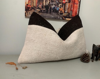 Rectangle Kilim Pillow, Throw Pillow Cover 16x24 -Boho Decor -Hemp Lumbar Pillow Case -Turkish Pillow -Off White Black Pillow -Cushion Cover