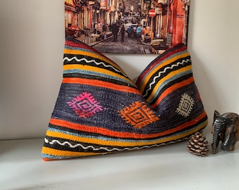 Turkish Kilim Pillow, Embroidered Throw Pillow Cover 16x24 -Southwestern Decor -Vintage Lumbar Pillow -Handmade Cushion -Textured Rug Pillow