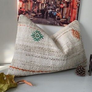 Kilim Pillows, Turkish Hemp Pillow Cover -16x24 Modern Lumbar Pillow -Rectangle Cushion Case -Throw Pillow Covers -Floor Pillows -Boho Decor